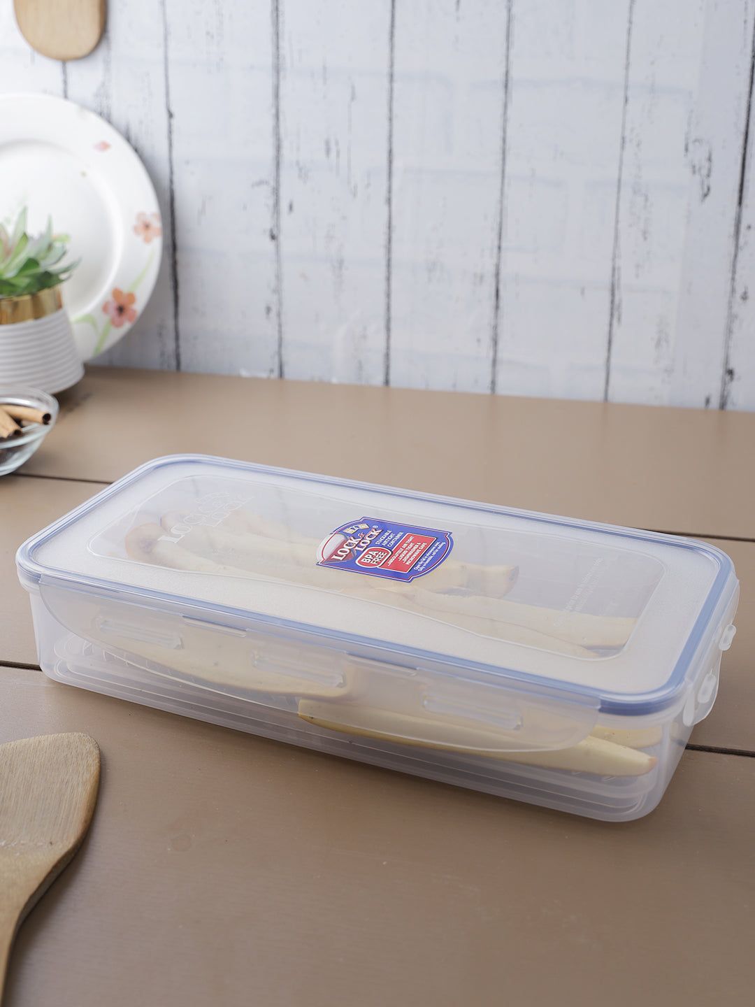 Locknlock Classics Small Flat Oblong Food Container With Leak Proof Locking Lid And Tray | UFV-268970