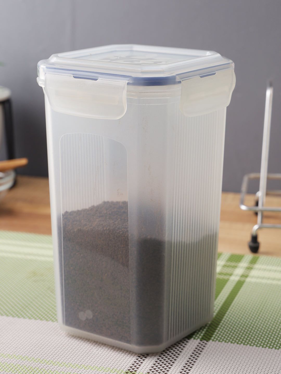 Locknlock Tea Leaf Container - 1.2ltr | IWK-540329